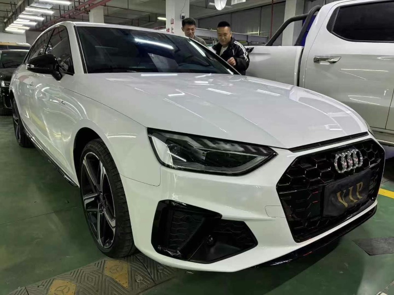 貴陽24年奧迪A4L2
