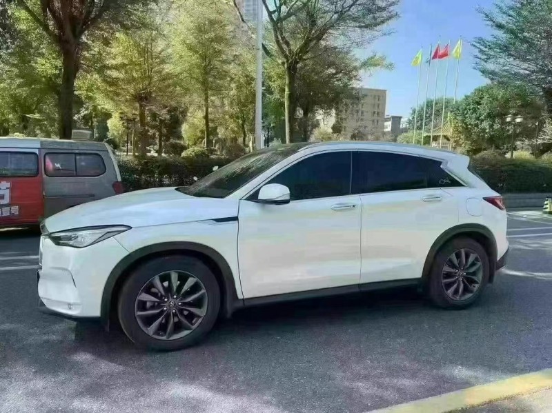 深圳19年英菲尼迪QX503