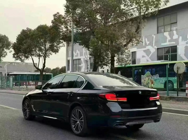 南京23年寶馬5系8