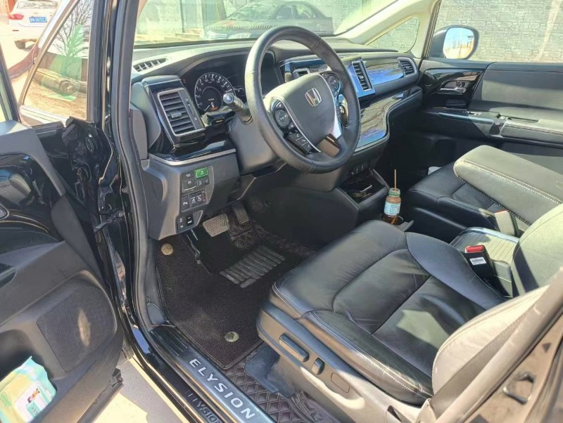 保定20年本田艾力绅4