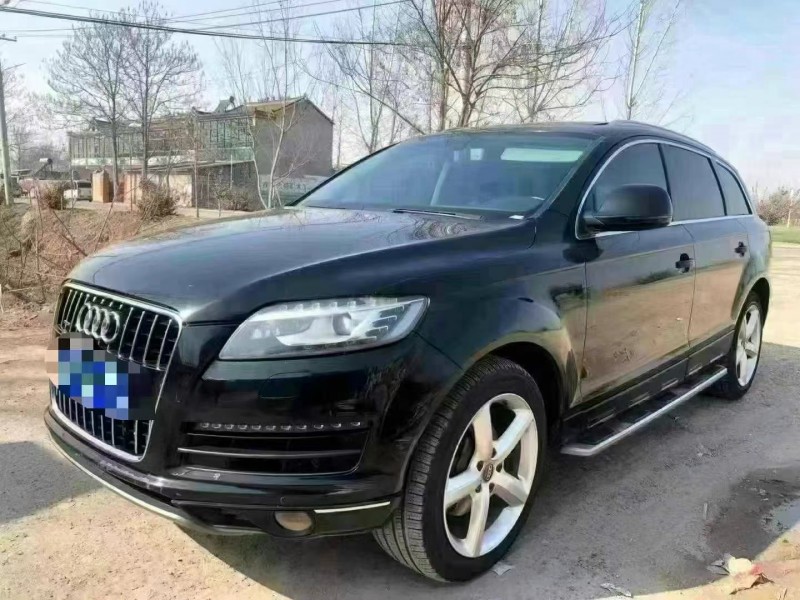 济宁13年奥迪Q72