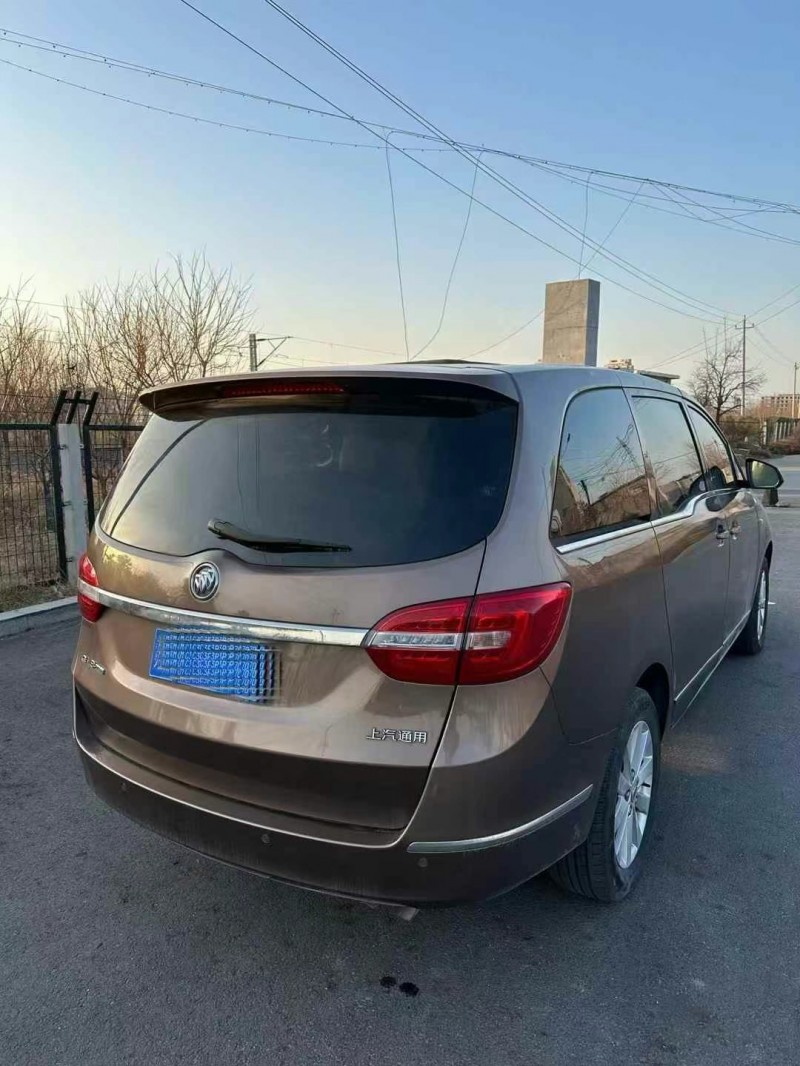 青岛19年别克GL87