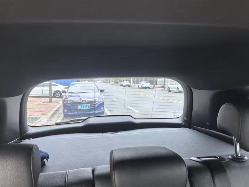 深圳20年奔驰GLB4