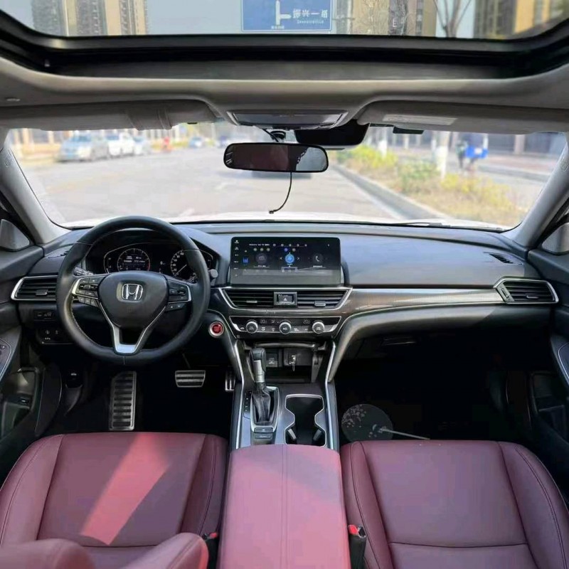 东莞22年本田雅阁7