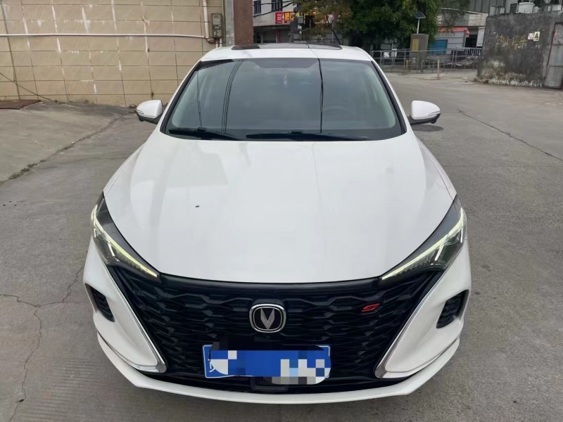 珠海22年長安汽車逸動1