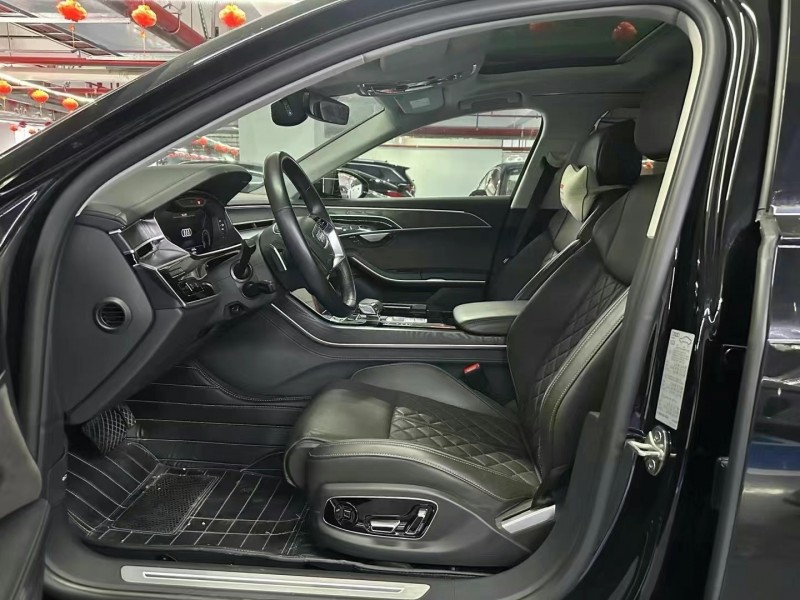 广州23年奥迪A8L4