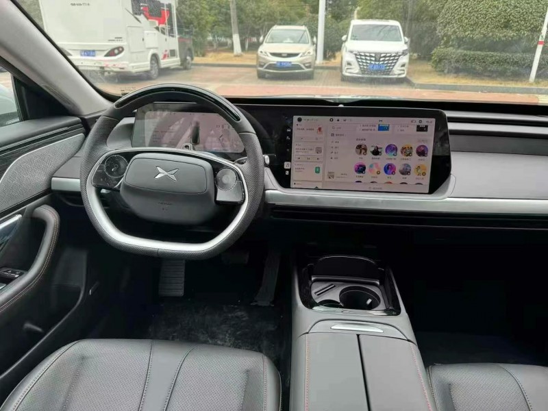 襄陽24年小鵬汽車p76