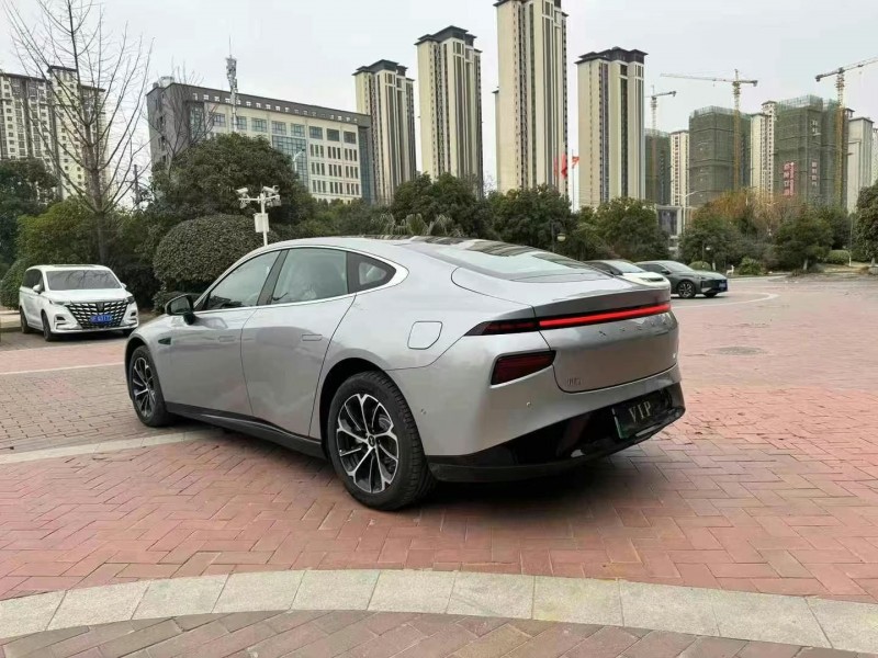 襄陽24年小鵬汽車p78