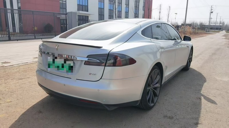 徐州14年特斯拉MODEL S6