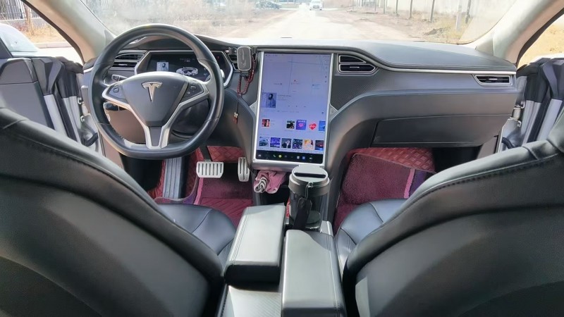 徐州14年特斯拉MODEL S9