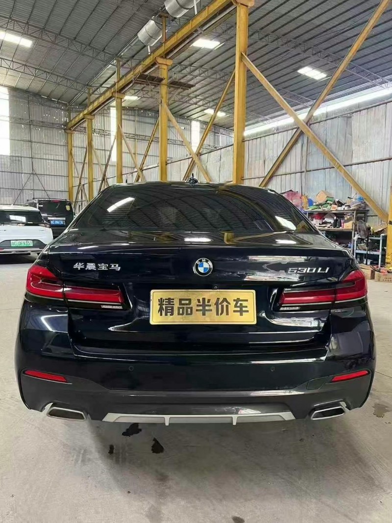 广州22年宝马5系9
