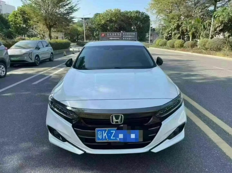 广州22年本田雅阁1
