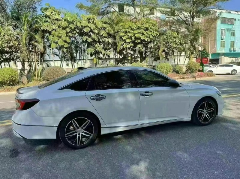 广州22年本田雅阁7