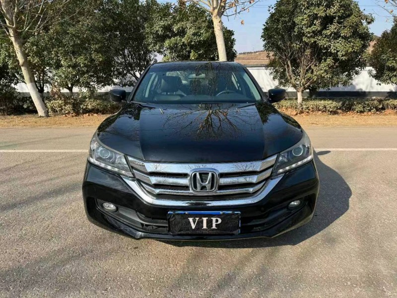 徐州15年本田雅阁1