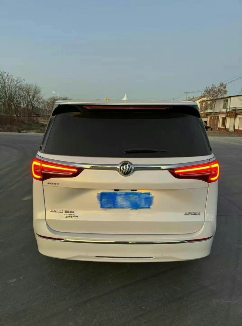 枣庄21年别克GL88