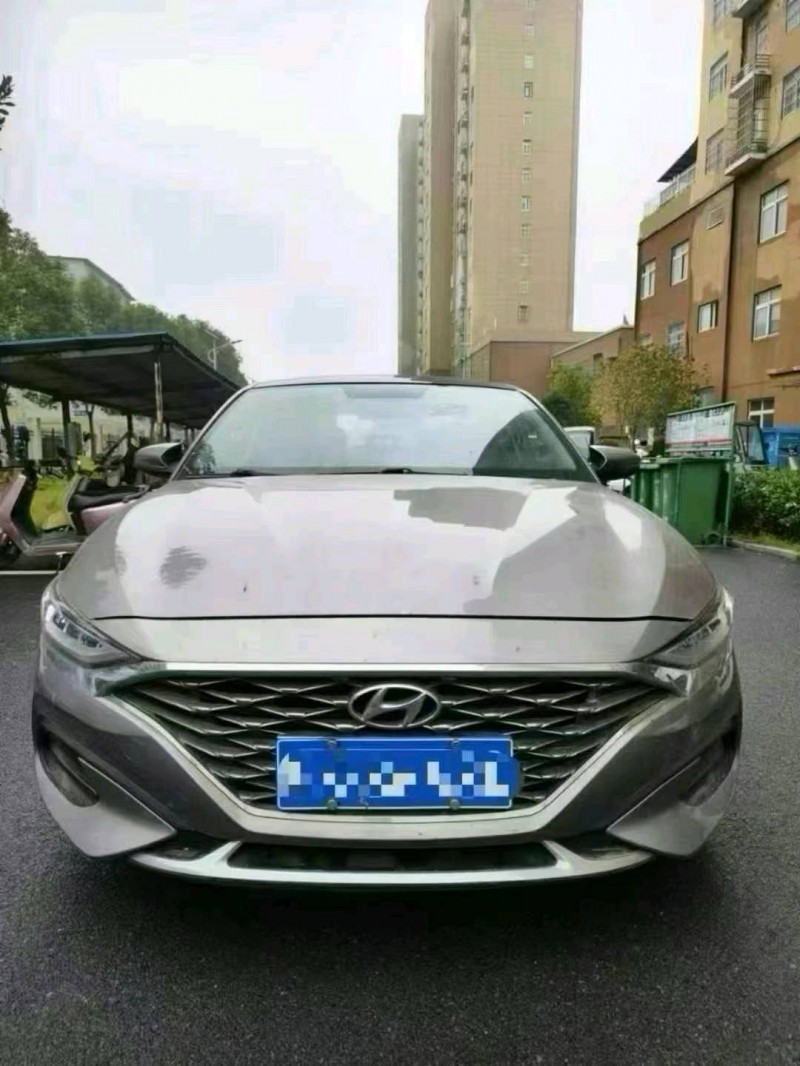 济宁19年现代菲斯塔1