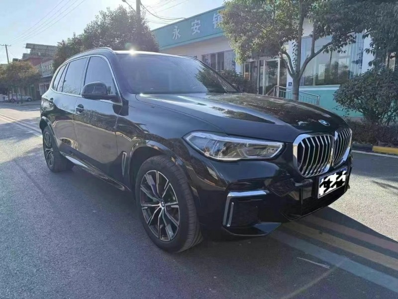 济宁23年宝马X52