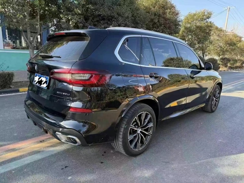 济宁23年宝马X57