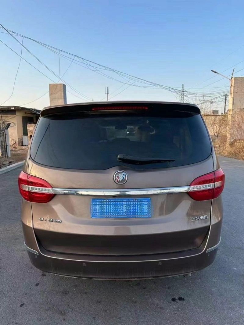 青岛19年别克GL89