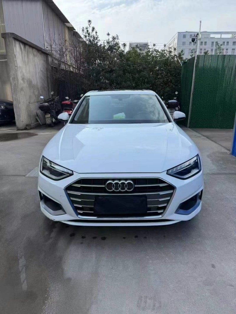 寧波21年奧迪A4L1