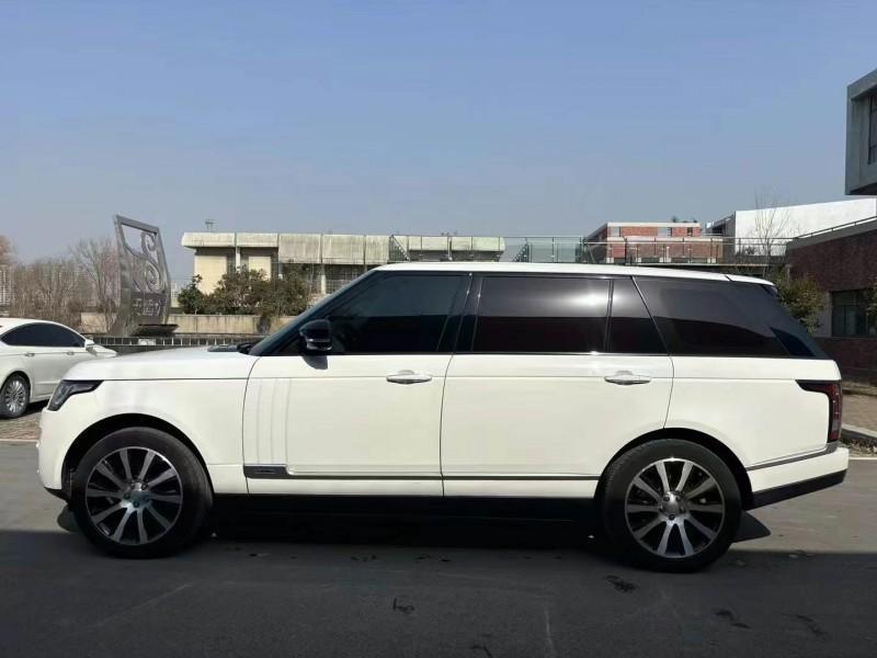 青岛15年路虎揽胜行政6