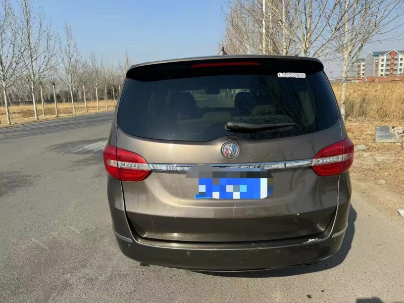 青岛16年别克GL89