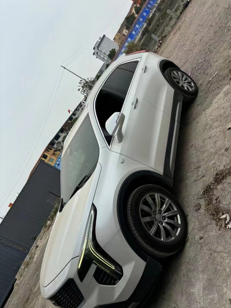 桂林21年凱迪拉克XT42