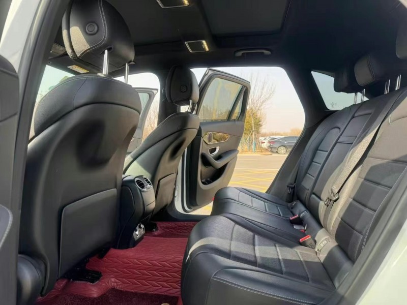 济宁19年奔驰GLC6