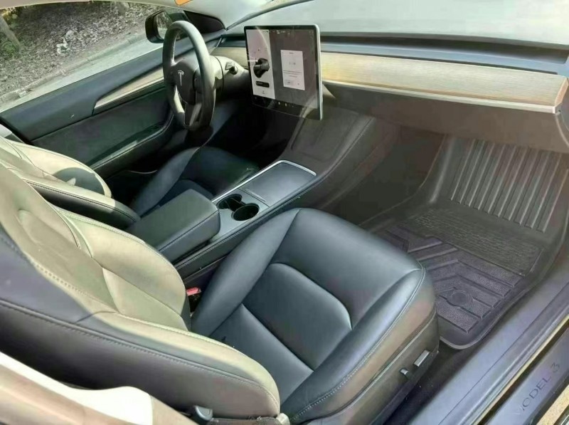 襄陽21年特斯拉MODEL 39