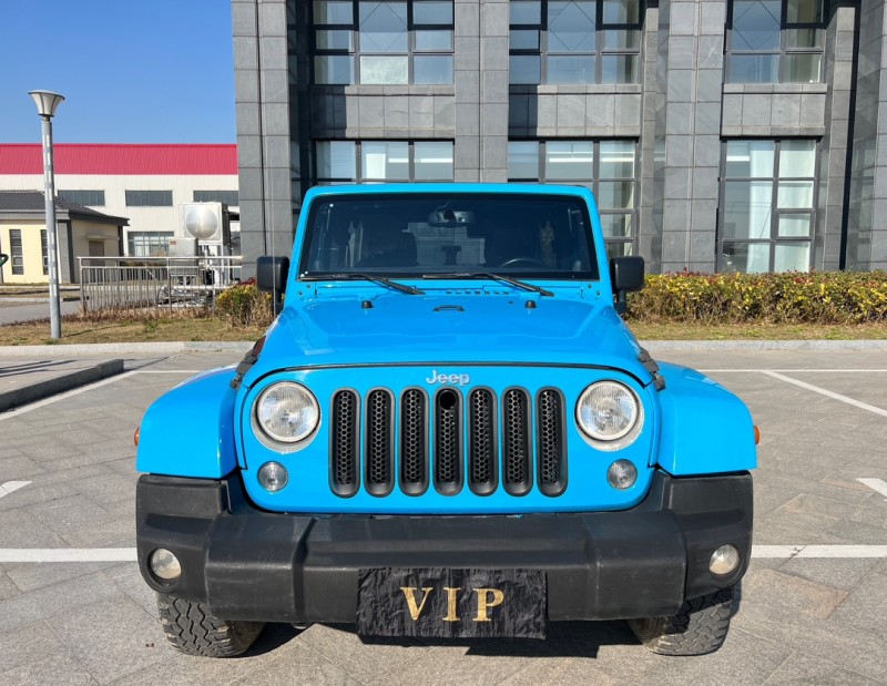 鹽城18年Jeep牧馬人1