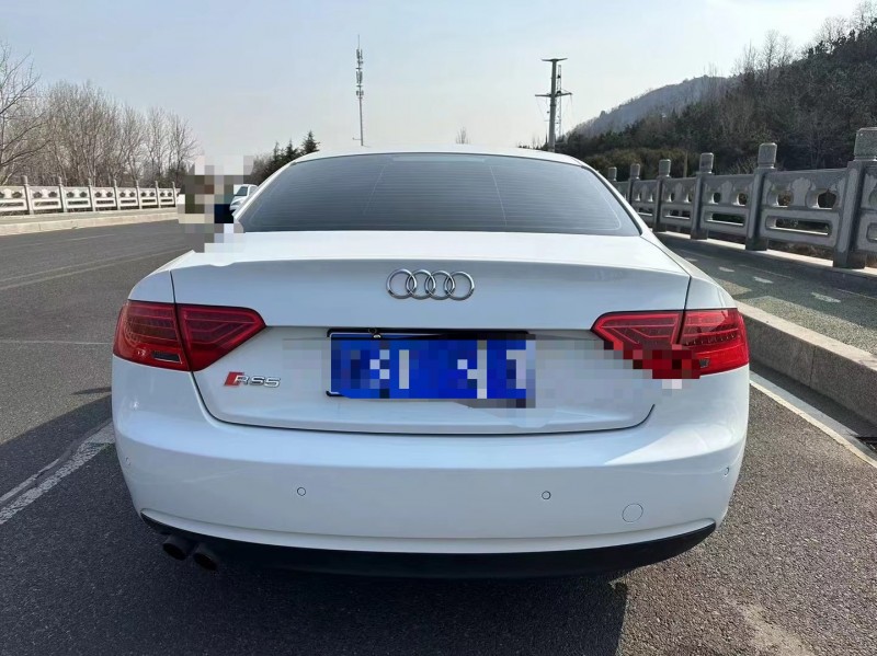 青岛12年奥迪A59