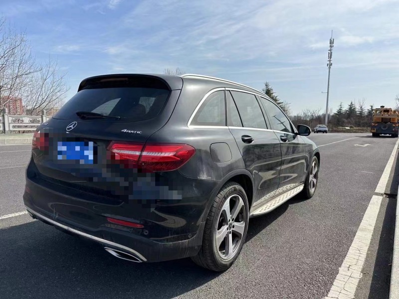 青岛17年奔驰GLC7