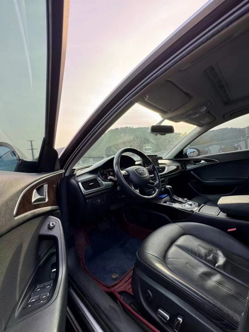 青岛17年奥迪A6L4