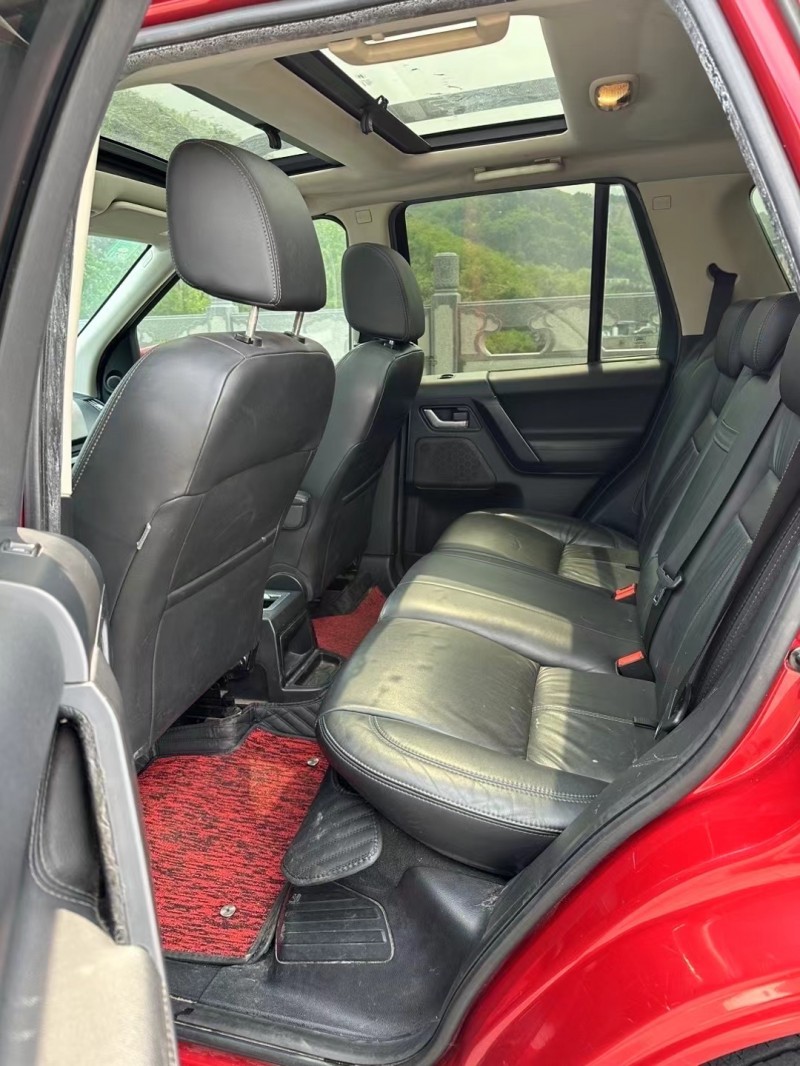 青岛12年路虎神行者5