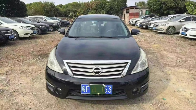 韶關13年日產天籟1