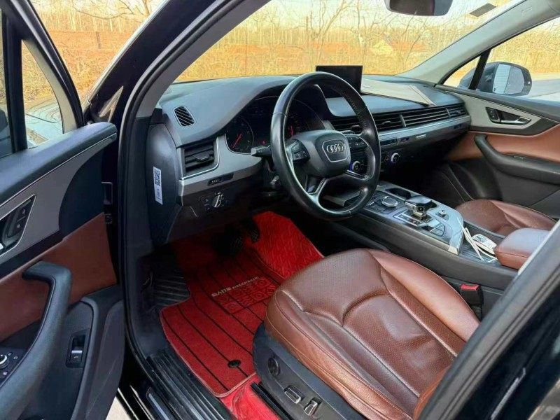 青岛16年奥迪Q74