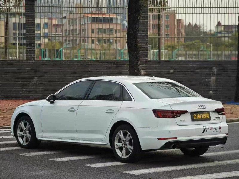 深圳18年奥迪A4L7