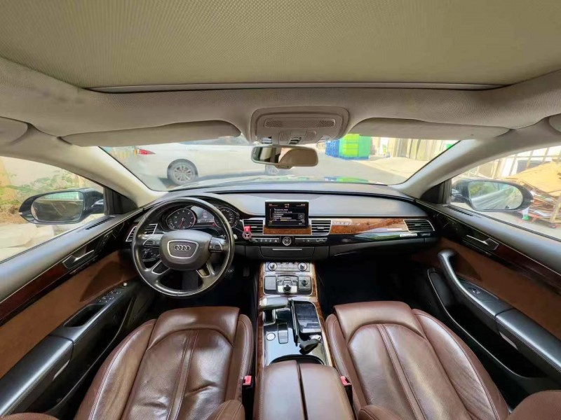 广州13年奥迪A8L5