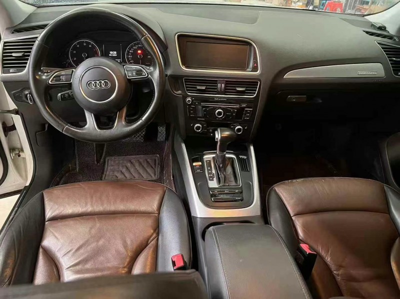 广州16年奥迪Q59