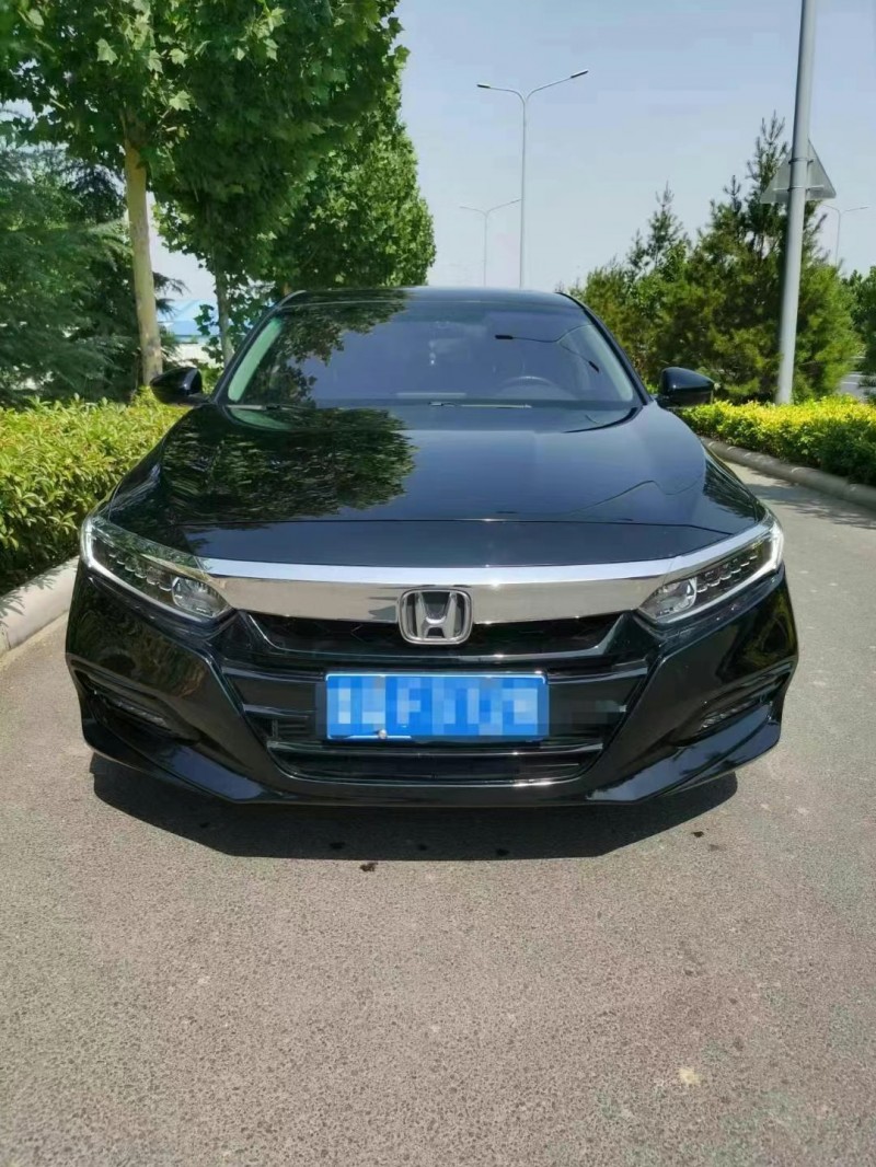 徐州21年本田雅阁1