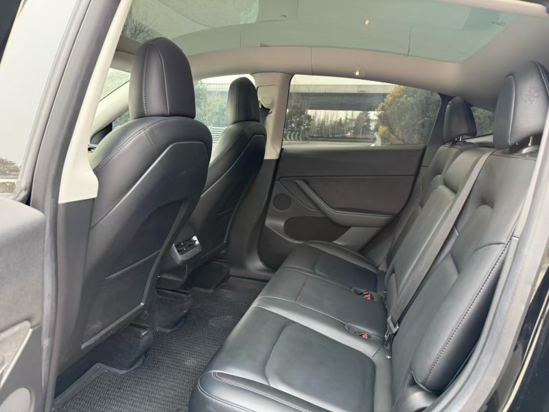 鹽城21年特斯拉MODEL Y7
