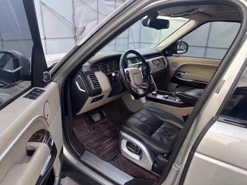 青岛15年路虎揽胜行政4