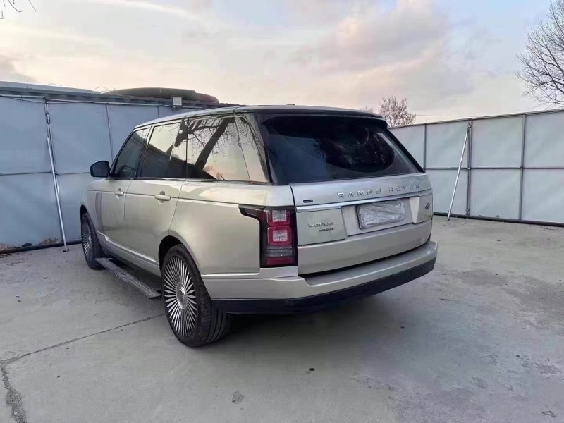 青岛15年路虎揽胜行政8