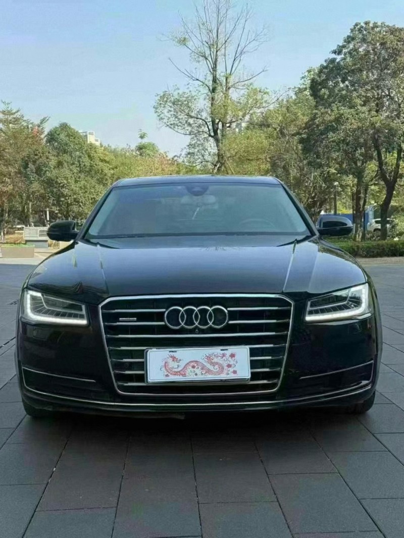 佛山18年奧迪A8L1
