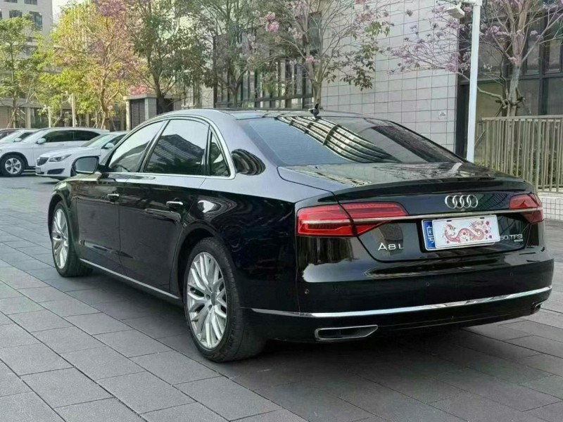 佛山18年奧迪A8L4