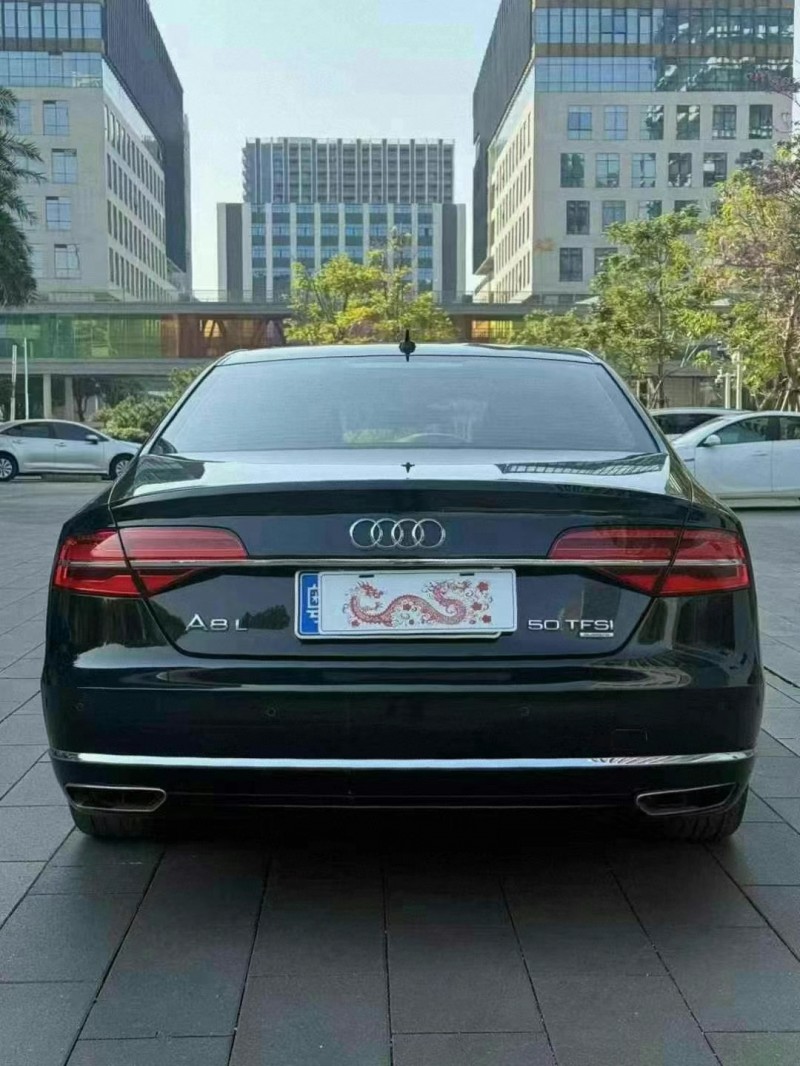 佛山18年奧迪A8L9