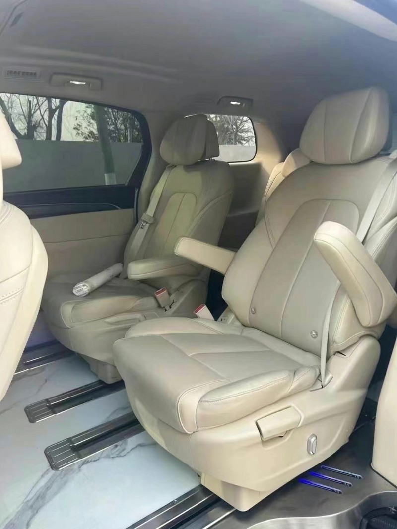 济宁23年别克GL86