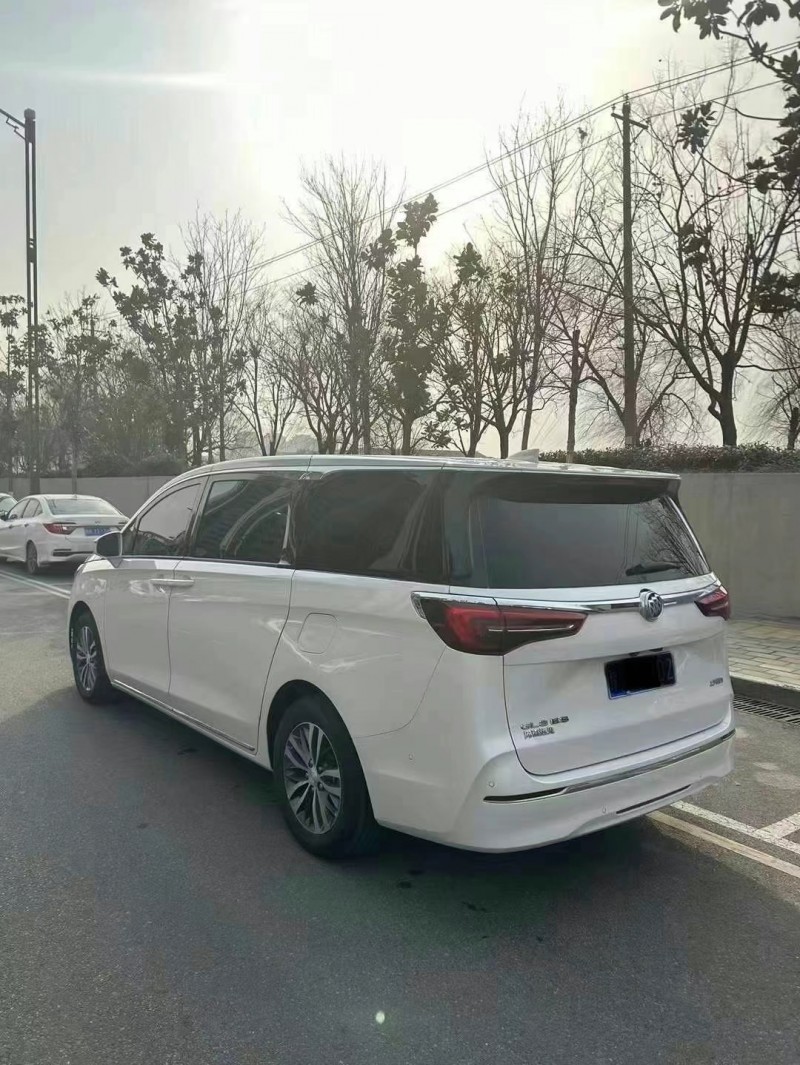 济宁23年别克GL88