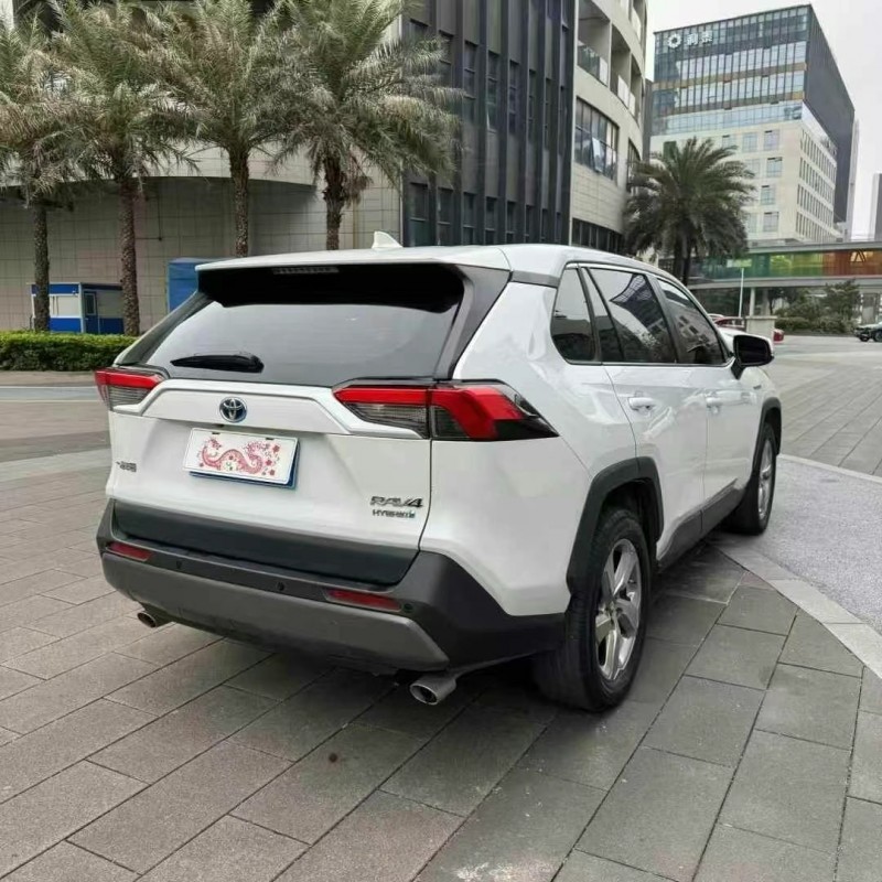 广州22年丰田RAV4荣放7
