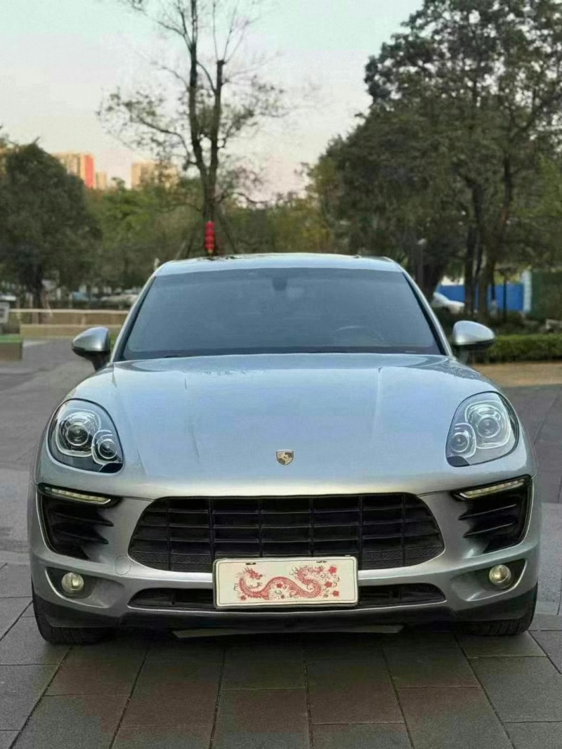 佛山15年保時捷Macan1